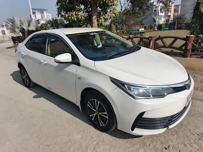 Toyota Corolla GLI 2017/18 New face New dashboard