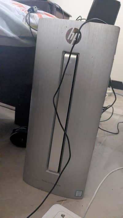 HP envoy Desktop 750-220