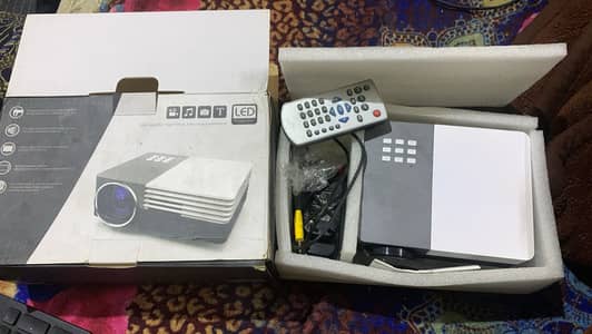 GM50 Home HD Projector Mini Led Mini Projector