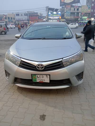 Toyota Corolla GLI 2015  (03334073667) (03081000050)