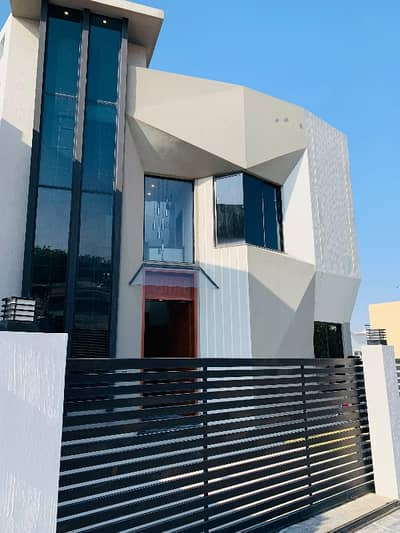 Designer 10 Marla Brand New House For Sale