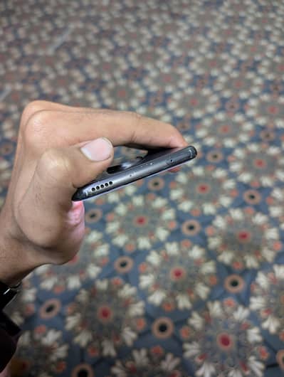 4/128 original phone no no repair