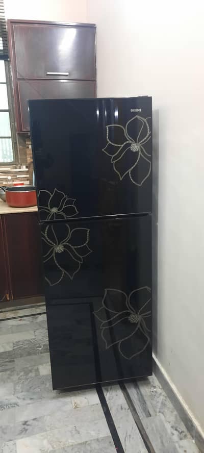 Mid size orient refrigerator