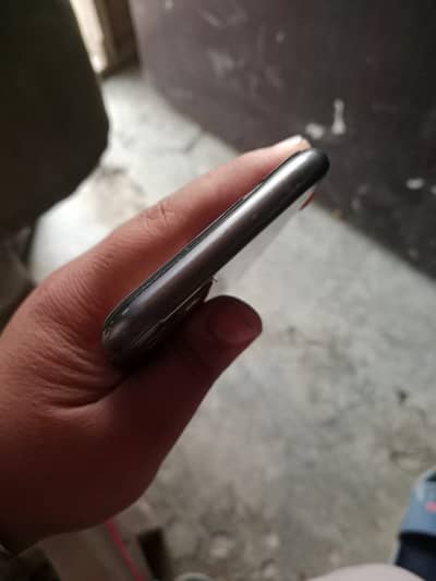 Iphone 11 64gb dual sim physical pta approved