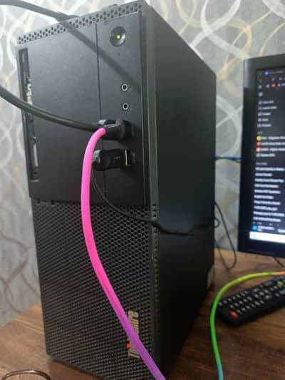 ULTIMATE GAMING PC - like new