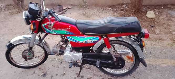 HONDA CD 70 . . . AFFORDABLE USED BIKE