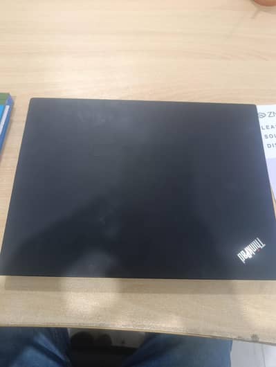 lenovo E490 laptop i5 8th gen i5