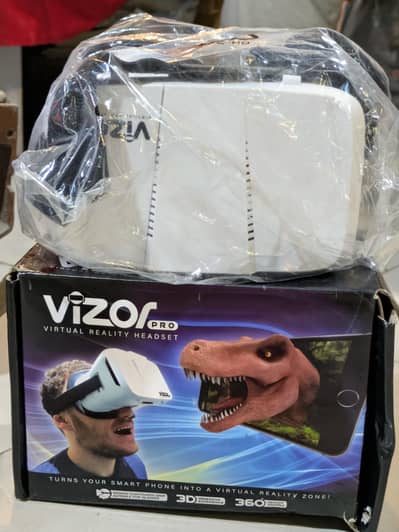 Vizor Pro 3D Virtual Reality Headset for smartphone