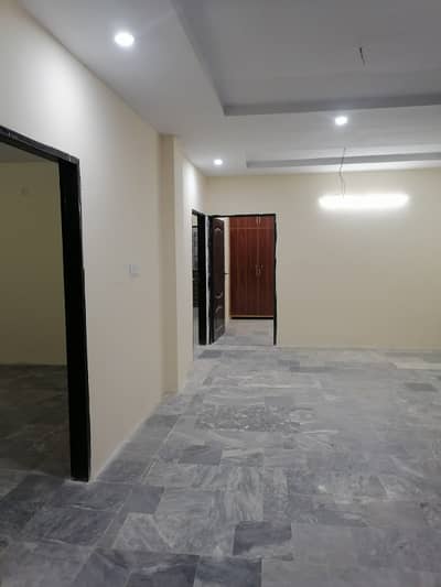 3 bed flat rent for batchlers