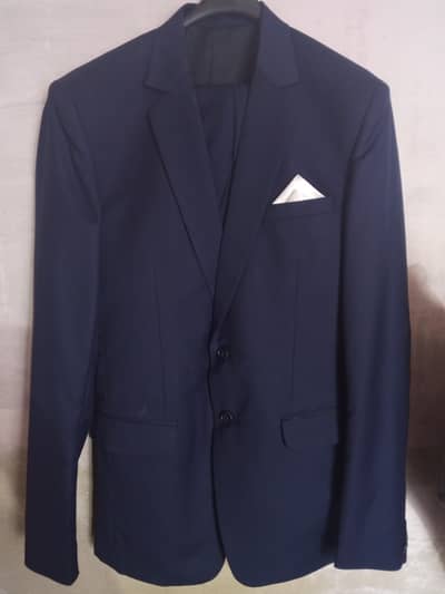 three piece bilkul new pant ka waste 32 hai