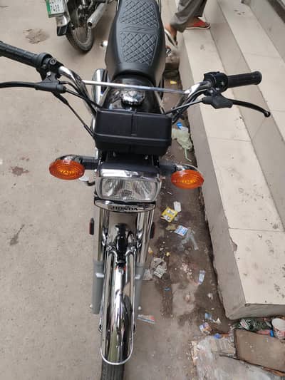 Honda 125 2025 models black color