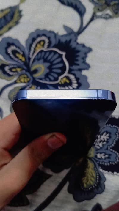 iPhone 13 pro factory unlock