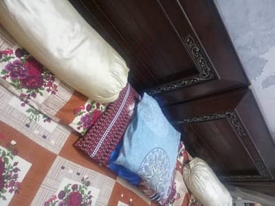 2 single Bed in good condition