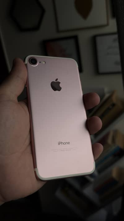 APPLE IPHONE 7 PTA APPROVED