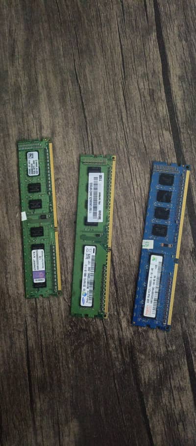 4 GB RAM DDR3