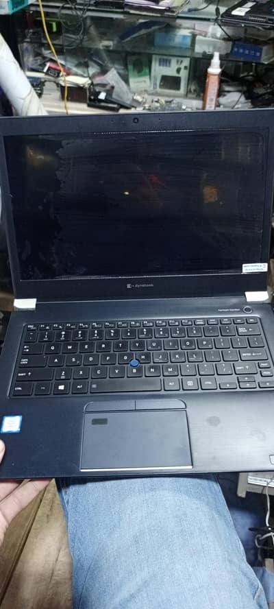 i7.8th toch screen 42k