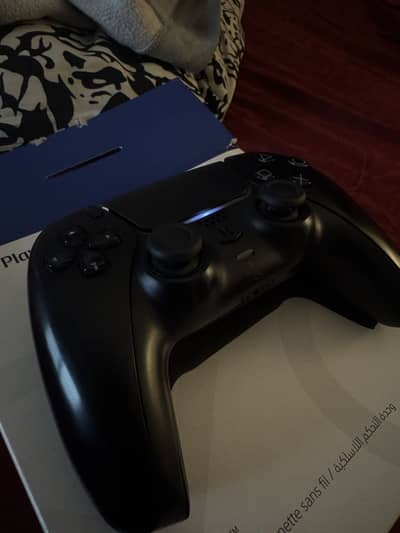 PlayStation 5 controller