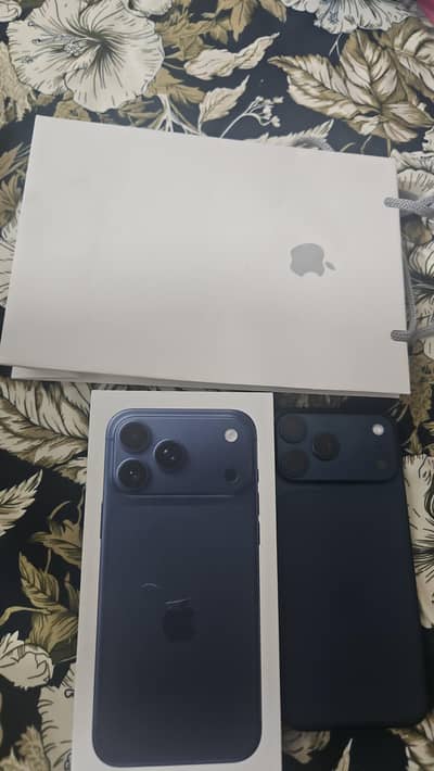 iphone 17 pro max 10/10 1tb