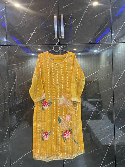 dress is cutumaized by shazad fabricc