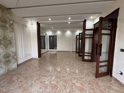 10 Marla Luxury Portion for Rent