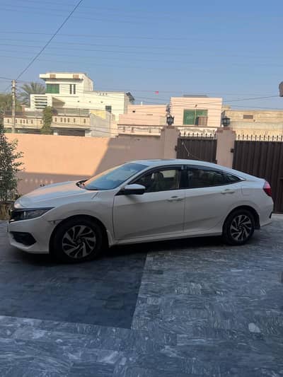 Honda Civic 2017 First Owner B2B genuine