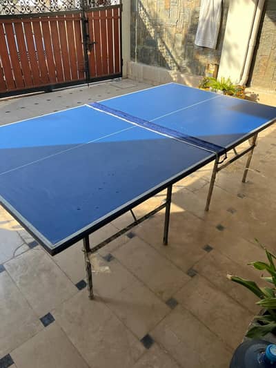 TABLE TENNIS TABLE 9/10 CONDITION
