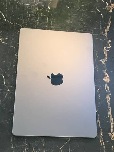 MacBook Pro 2023 M3 Pro 14 inch 18/512 - Apple Laptop