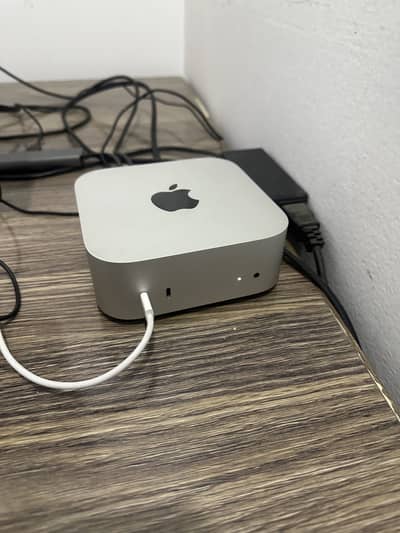 Mac Mini M4 16GB 256 SSD in good condition