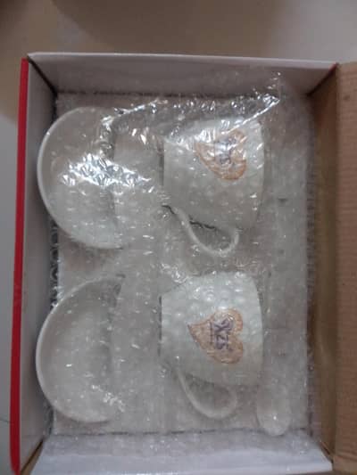 Brand New Tea Set – 2 Cups, 2 Saucers & 2 Spoons