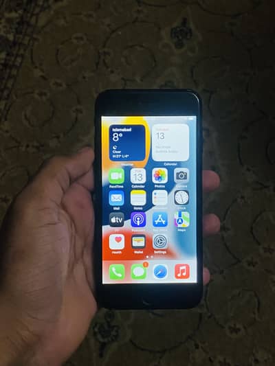 Iphone 7 in lush condition for sell