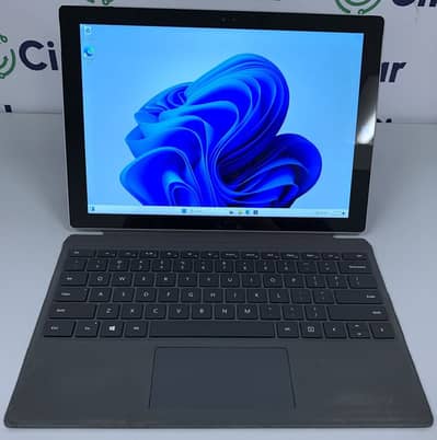 Microsoft Surface Pro 3 Core i5/8GB/256GB Tablet PC With Keyboard