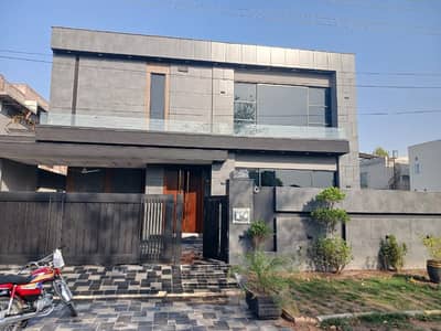 The Masterpiece: "Elegant 1 Kanal Furnished Masterpiece Move-In Ready Luxury in Meadows