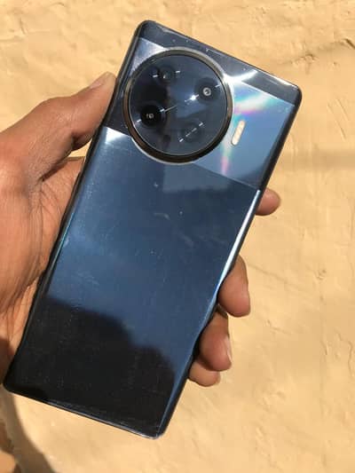 TECNO Spark 20 PRO Plus +