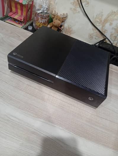 xbox one 9.5/10 condition with box