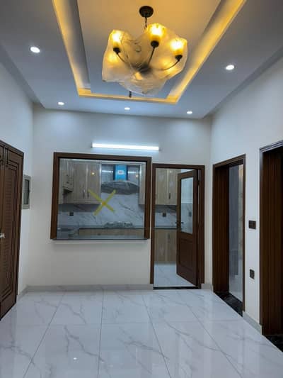 Prime Location House In Park View City Sized 5 Marla Is Available