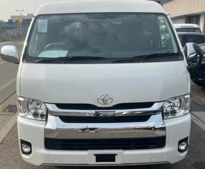 TOYOTA HIACE