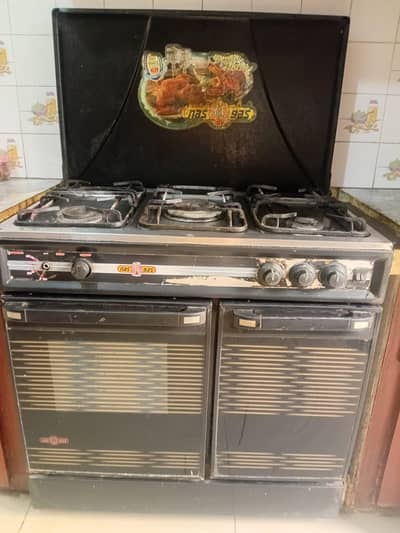 NasGas 3 Burner Cooking Range - Double Oven - Working Condition