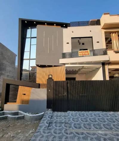 5 Marla House For Sale In Rs. 18500000Only
