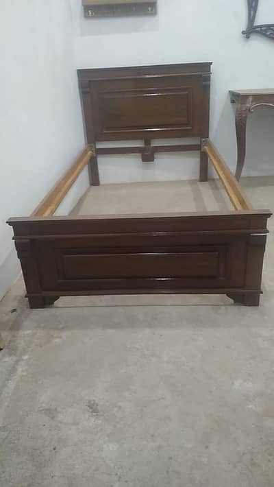 SINGAL BEDS AND BABYS BED AND WALL MIRROR