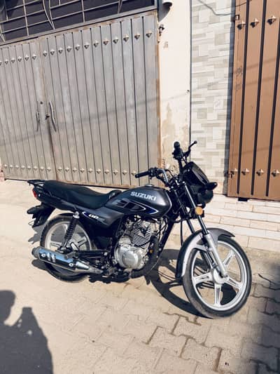 Gd110s 2025 model Grey color good condition bike