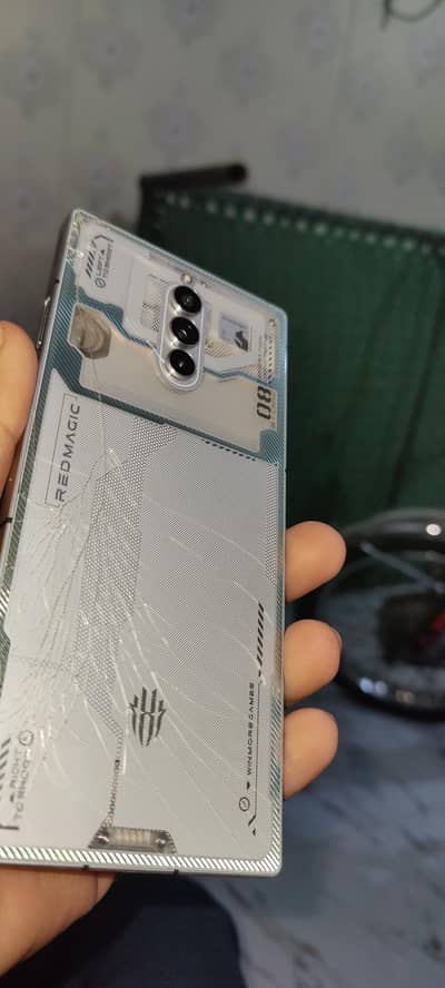 red magic 8 s pro Ghost edition  16 512 sp 8 gen 2 power full proceser