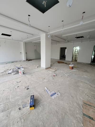 10 Marla Tile Floor Available For Rent