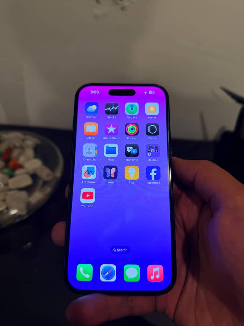 IPHONE 15 0