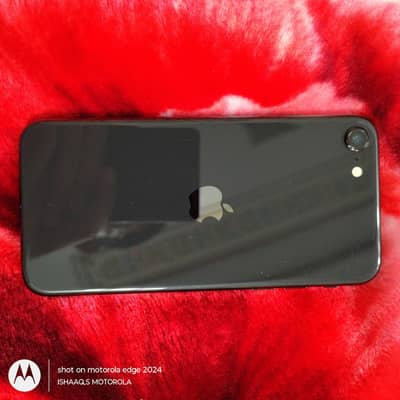 Iphone se 2020 condition 9.9/10 64gb