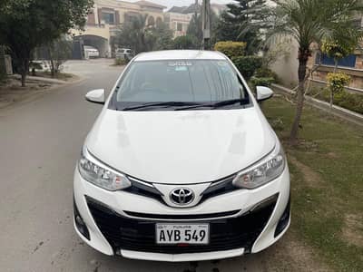 Toyota Yaris 2021, 1.5