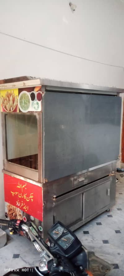 Soup and fries counter