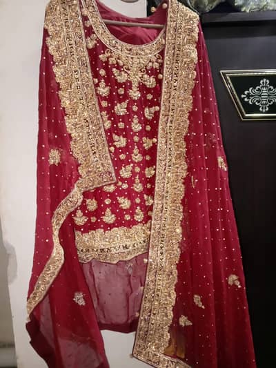 bridal lehenga (customize  zari and dabka  hand embroidery work)