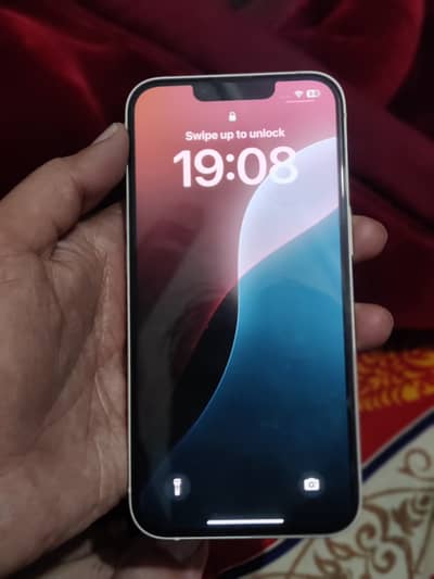 I phone 13 jv battery health 98% white colour