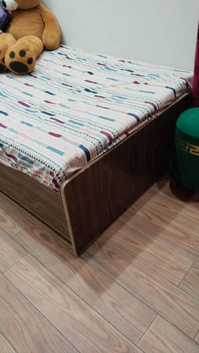 single Bed with mattress 03198898344