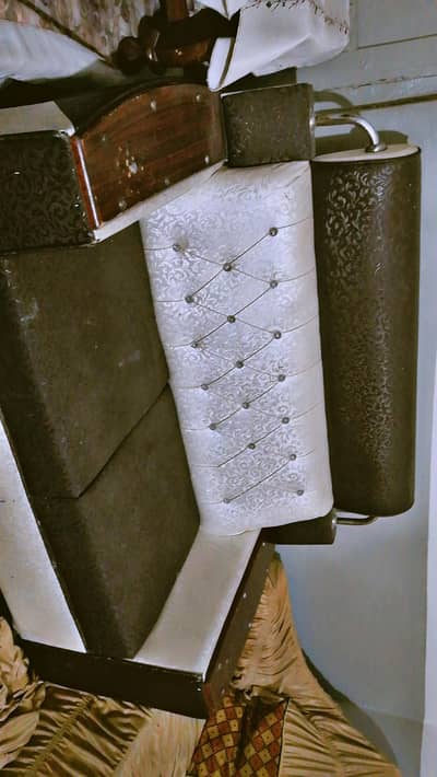 best and cheap sofas available